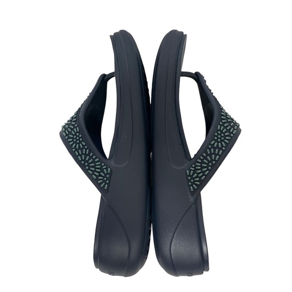 NWOT Crocs Monterey Diamante Blue Embellished Wedge Thong Sandals Size 11 - Picture 11 of 14